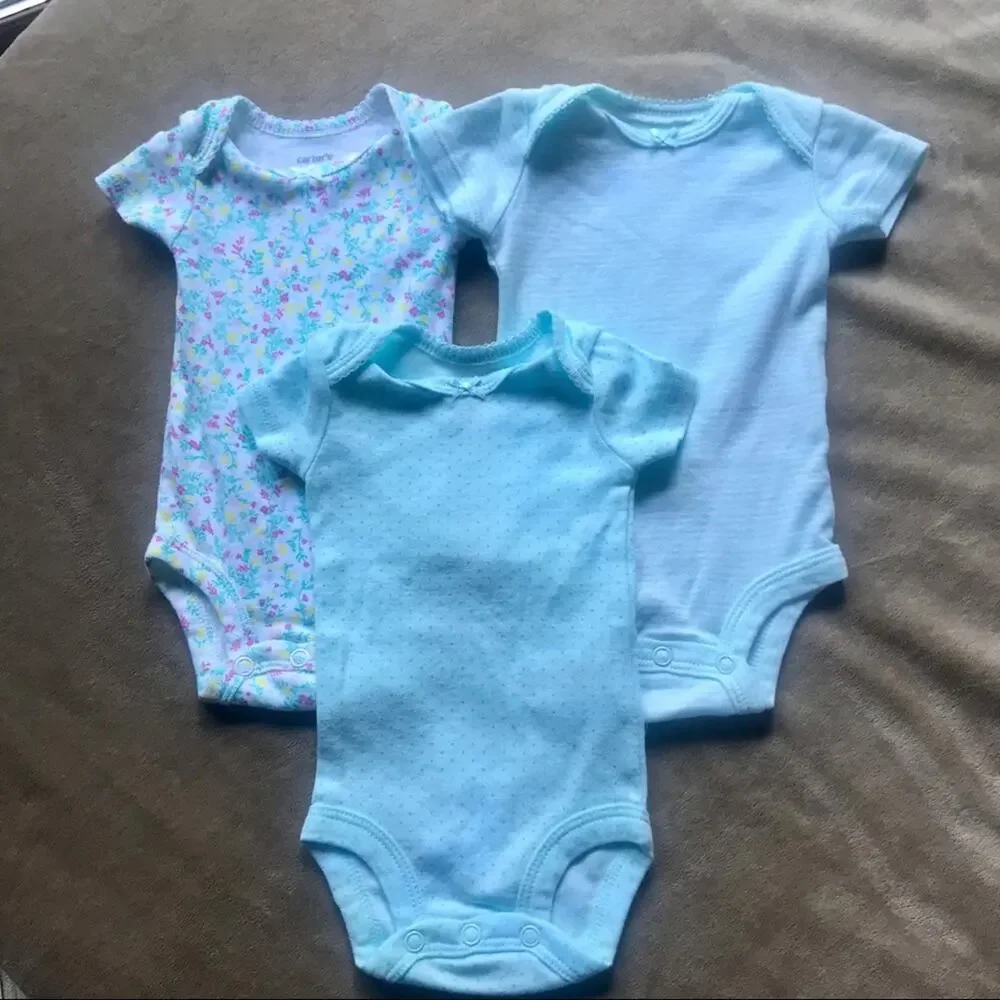 Carter’s Onesie’s NB